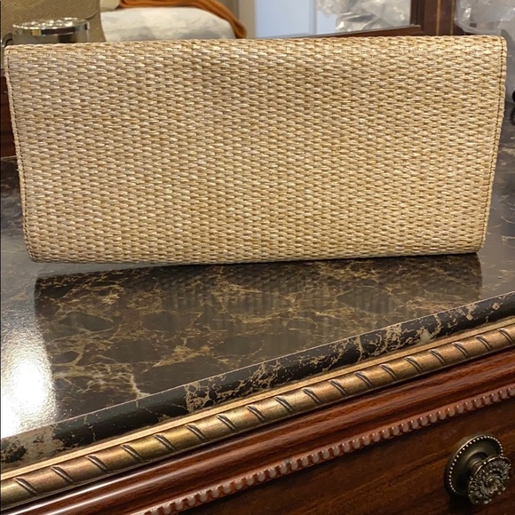 Gold Woven Clutch - Picture 2 of 4